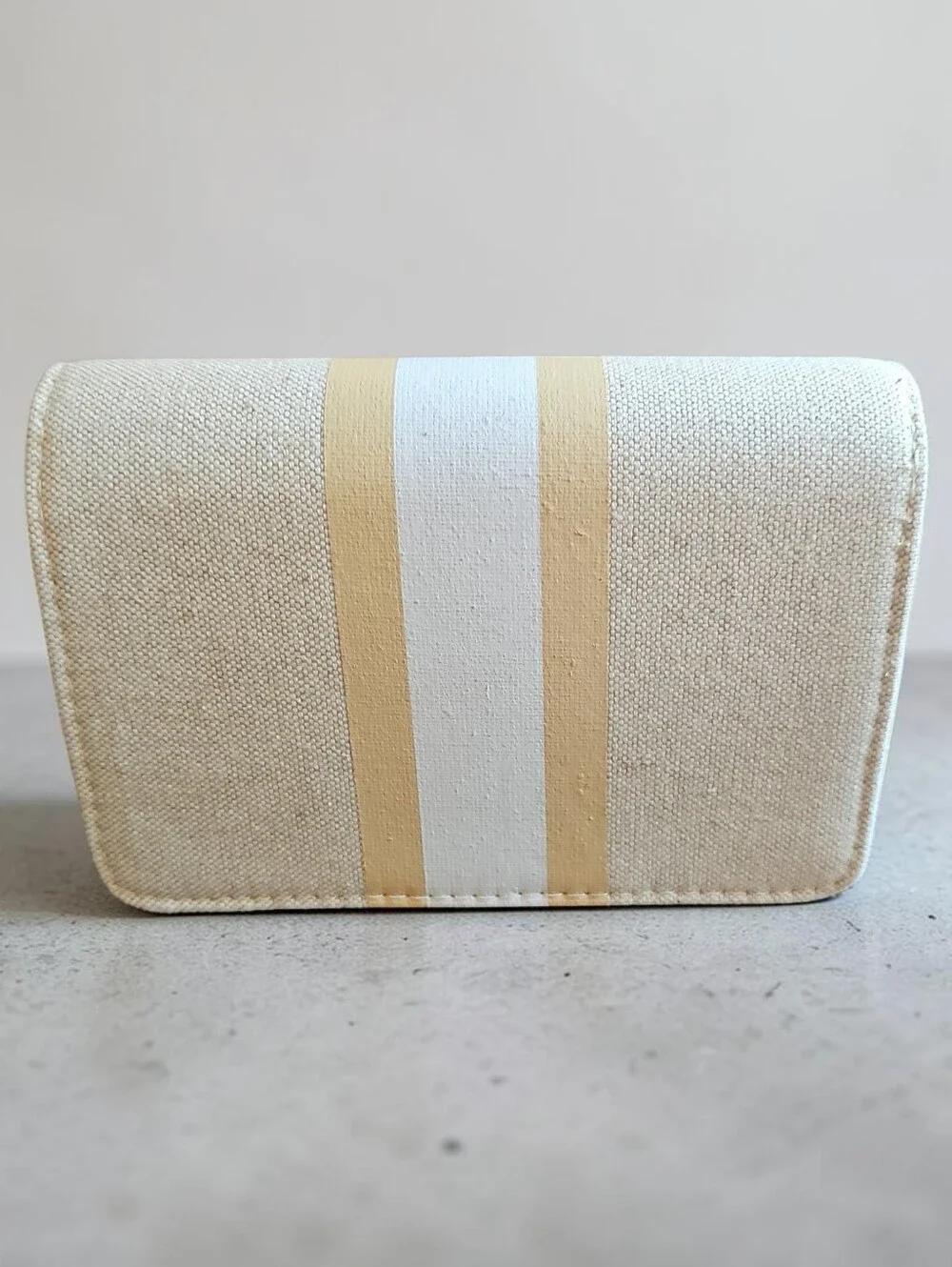 bebe Beige Nwt  & White Canvas Crossbody  Wallet Bag